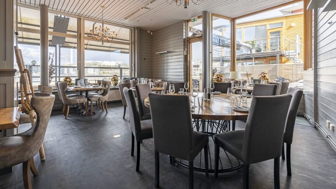 Sjöstadens Marina & Grill - 3