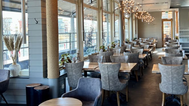 Sjöstadens Marina & Grill - 4