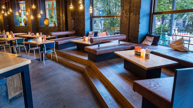 Rosi - Kaffeehaus und Bar - Munchen - 1