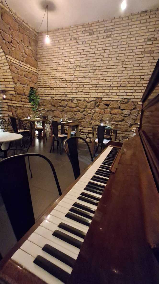 Ivory Pigneto - 1