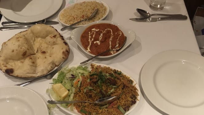 Taherah Indian Restaurant - London - 4