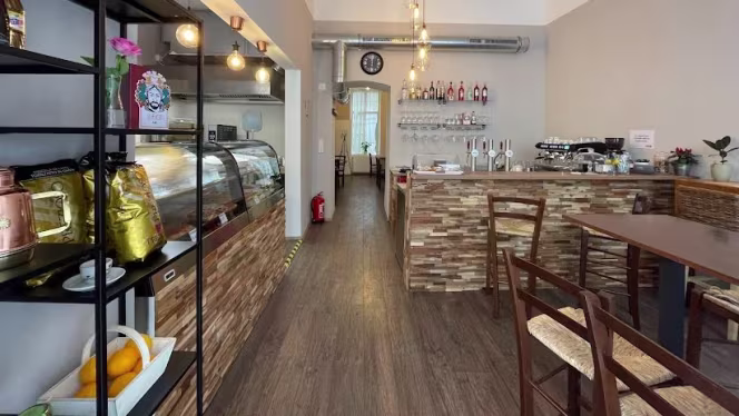 Casa Borbone 👑 - 0