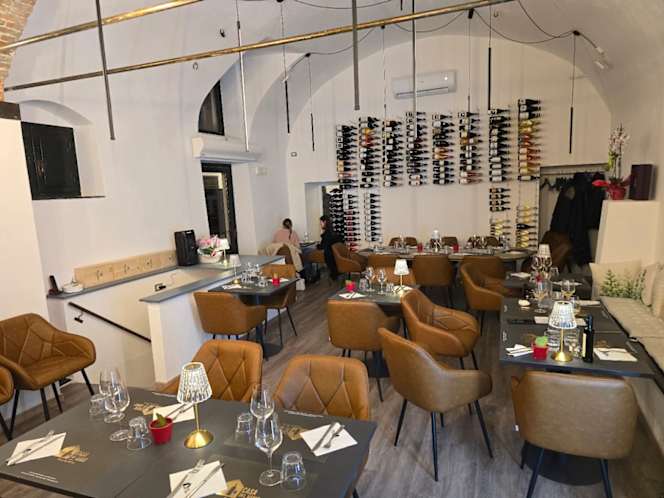 Ristorante Casa del vino Il Giardino - 1