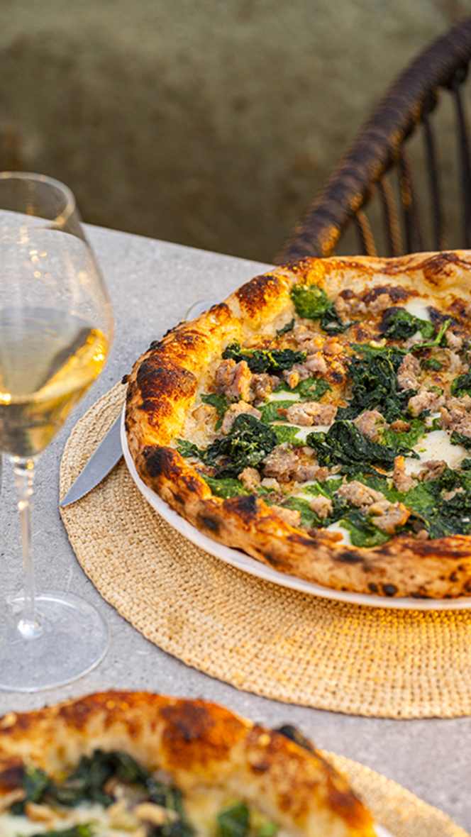 Lisola Restaurant - 2