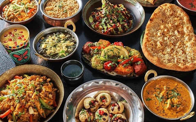 Basti Restaurant & Catering - 4