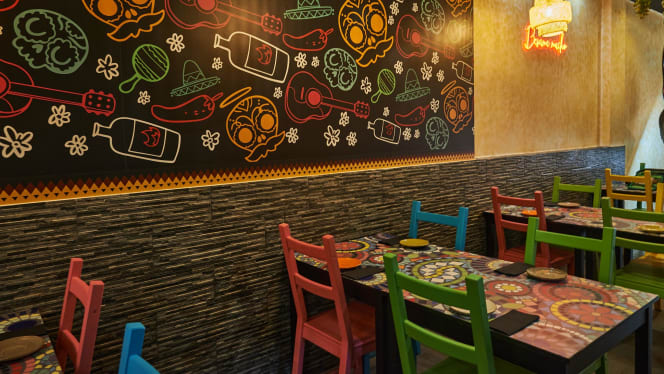 Contrabando Mexican Food - Almada - 8