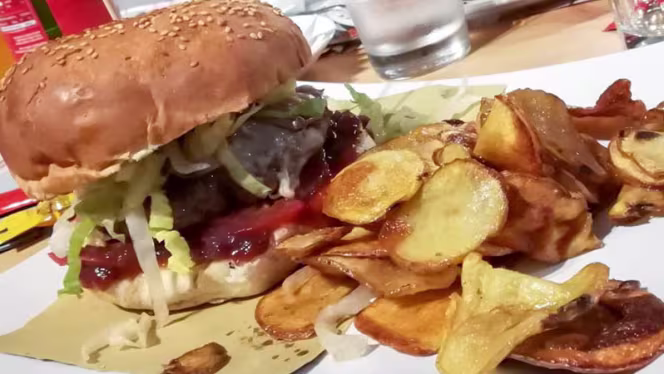 Fuoco Pizza & Burger - 9