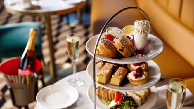 Scott's on Princes Street - 2