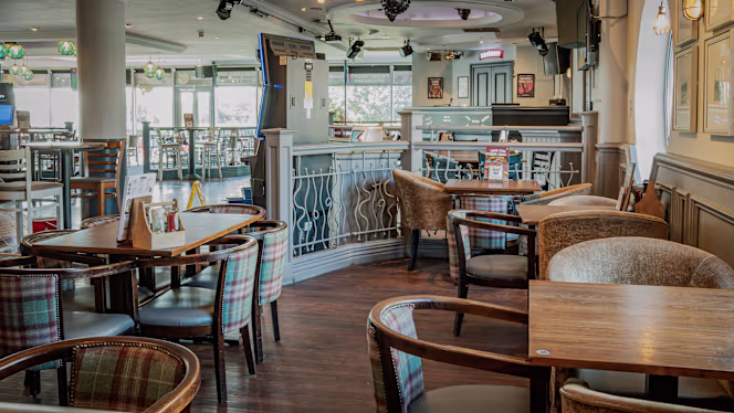 The Jolly Fisherman Skegness - 1