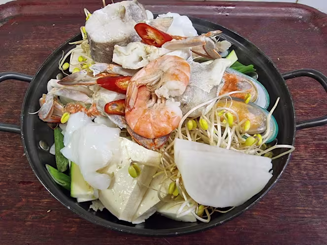 Gaya Korean Restaurant - 7