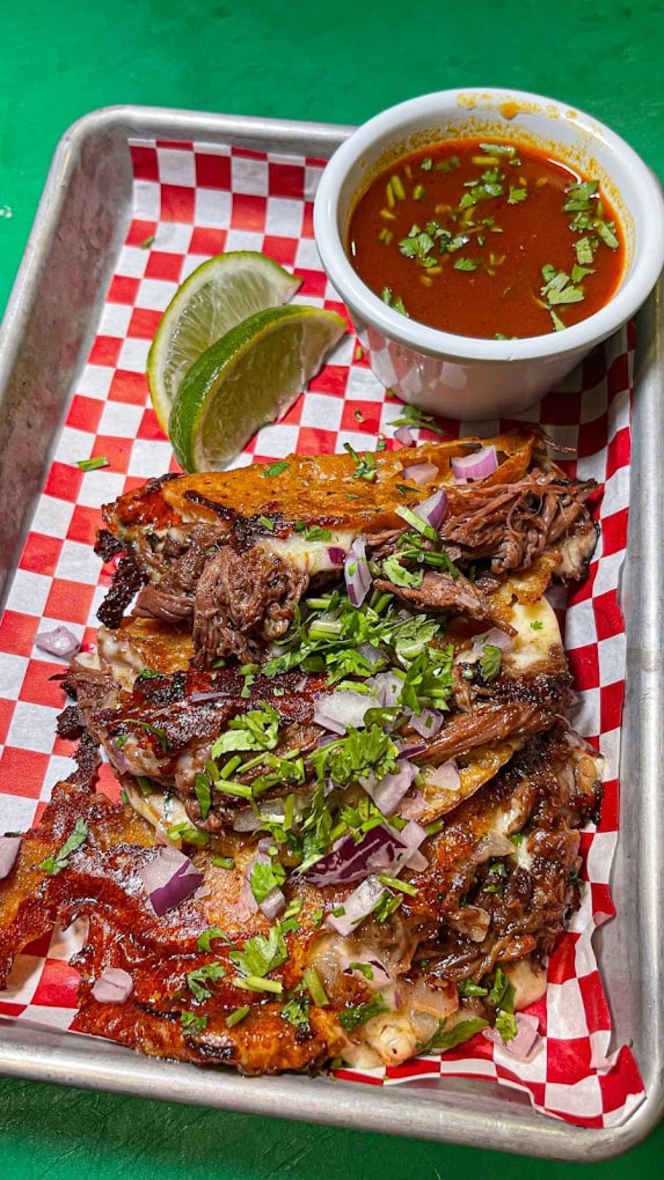 Dos Coyotes - Mexican Birriería | Gràcia - 9