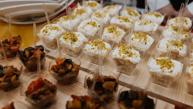 Blue Lion Bistrot - 1