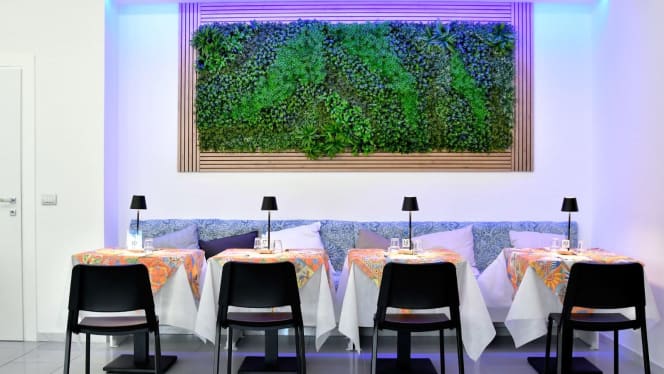 Blue Lion Bistrot - 6