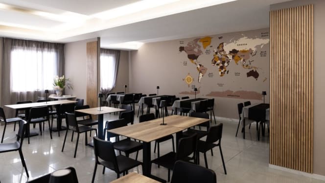 Blue Lion Bistrot - 0