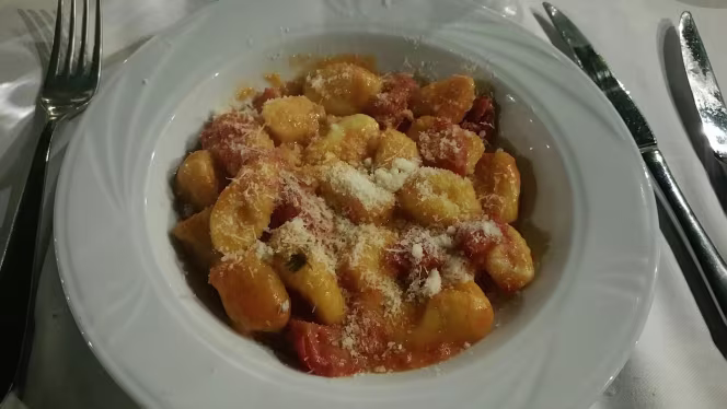 Podere Riosto - Cantina e Agriturismo - 8