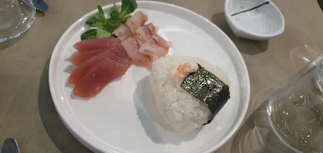 Mode - Sushi Fusion Restaurant - 2