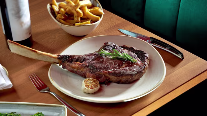 Midtown Grill (Marriott Hotel) - 5