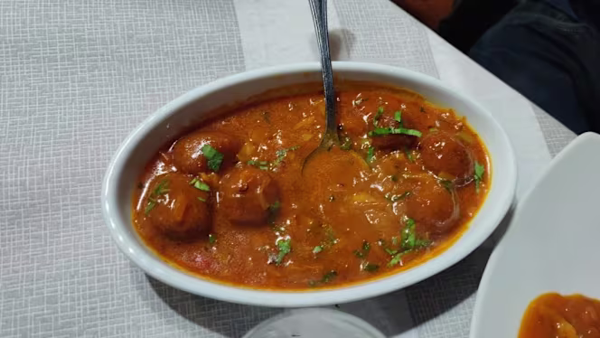 Johal Indian Restaurant & Pizzeria - 5