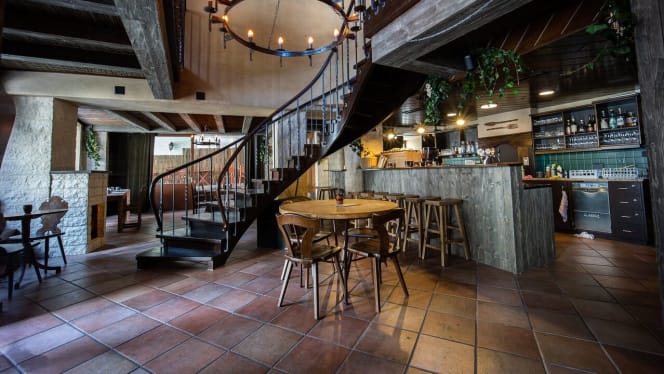 La Pastaverne au Peanut Medieval Lodge - 9