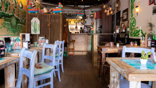 Señor Mostachio - 8