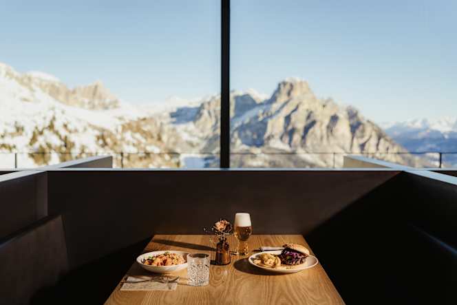 PIZ BOÉ Alpine Lounge - AMIRÉ Bistrot - 1