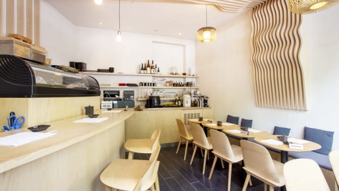 Le Bar à Sushi Izumi - 0