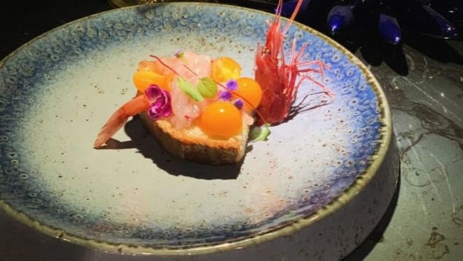 Aquarium Fish Restaurant - 1