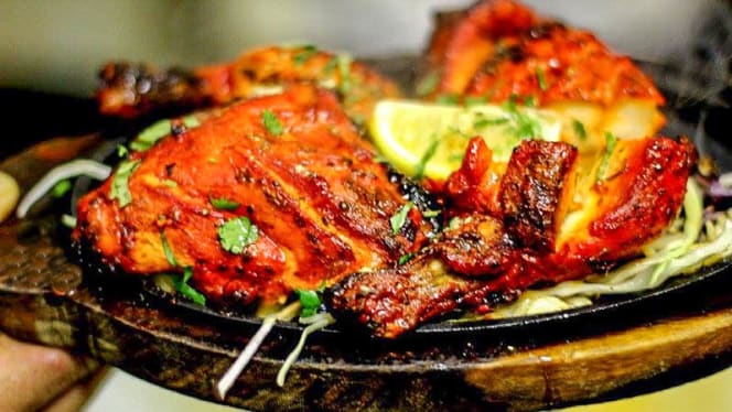 Gandhi Massa Carrara - Carrara - 2