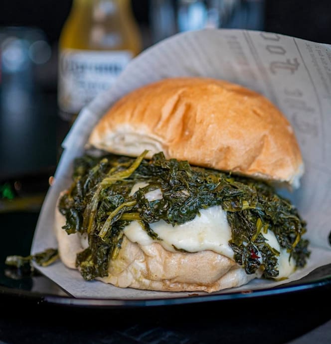 Hermanos RistoPub & Grill - 7