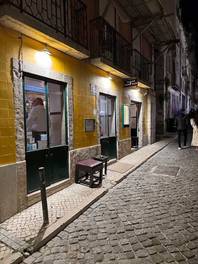 ESQUINA - 1