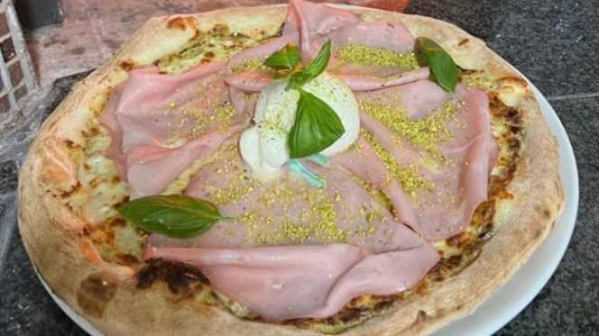 La Verace Pizzeria - 4