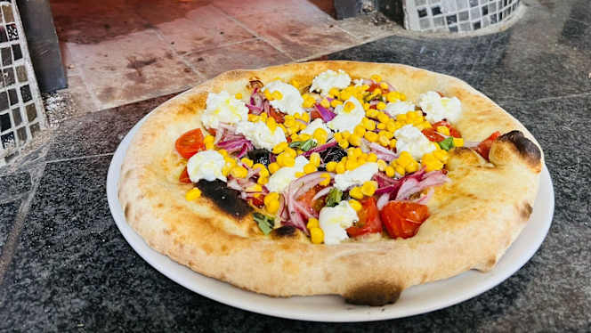 La Verace Pizzeria - 7