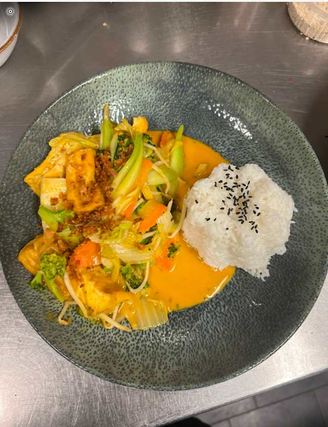 Hue  Kitchen - 1