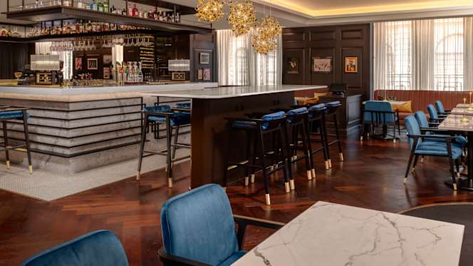 ÉMILE Brasserie & Bar - 4