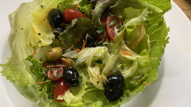 Oliveiras Restaurant Bar Lounge & Music - 6