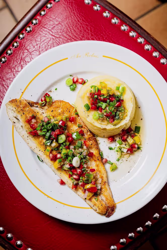 Au Relais - Paris - 2