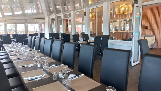 La Perle Vitrolles - 8