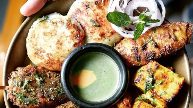 Restaurant Saffron Indian Cuisine - 6