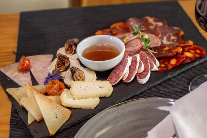 SEIS restaurante - Cozinha Tradicional - 0