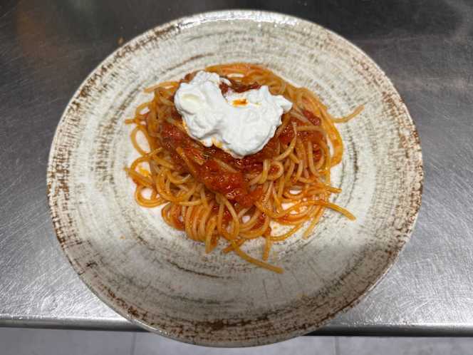 Village Cafè Bistrot - 3