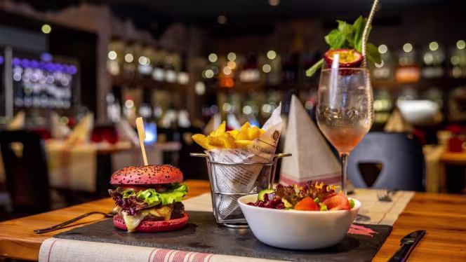 The Bistro Vercorin - 4