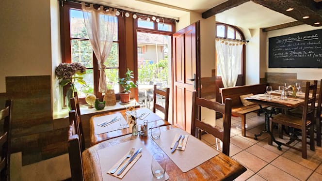 Cafe de la Poste - 6