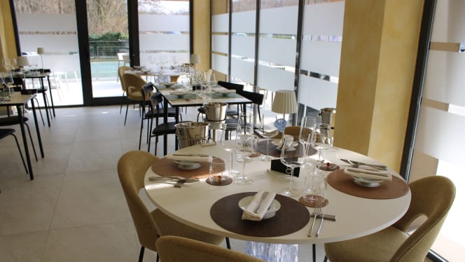 Myrto Restaurant Lago Maggiore - Dormelletto - 5