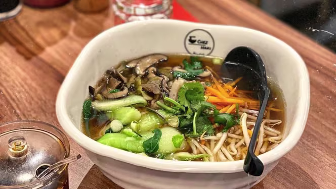 Chez Haki Paris 3 - 4