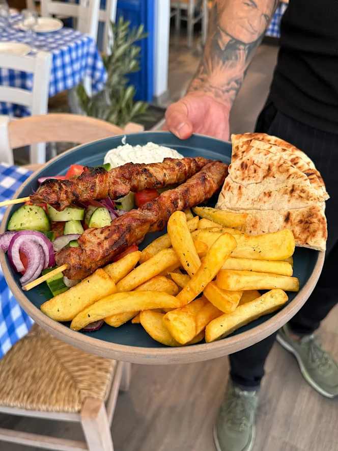 DIONYSOS - Taverna Greca - 4