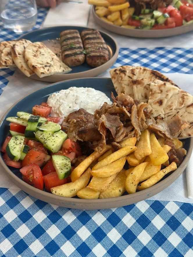 DIONYSOS - Taverna Greca - 1