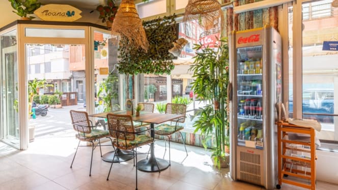 Moana Poké Bar (Torrevieja) - 0