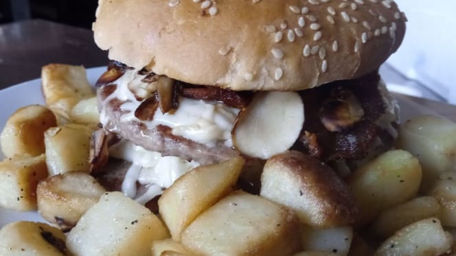 Pizzeria La Regina - 2