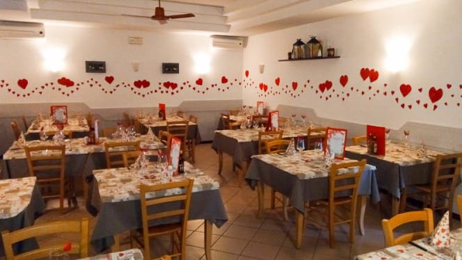 Pizzeria La Regina - 8