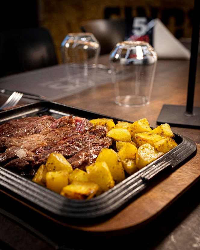 Gino's Food - 5